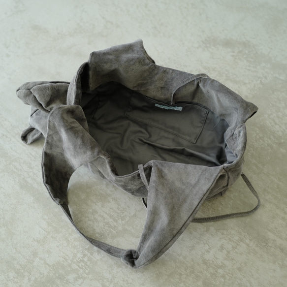Washable Pigskin LEOPARD BAG - Gray ウォッシャブル ピッグスキン ヒョウ バッグ - 5枚目の画像