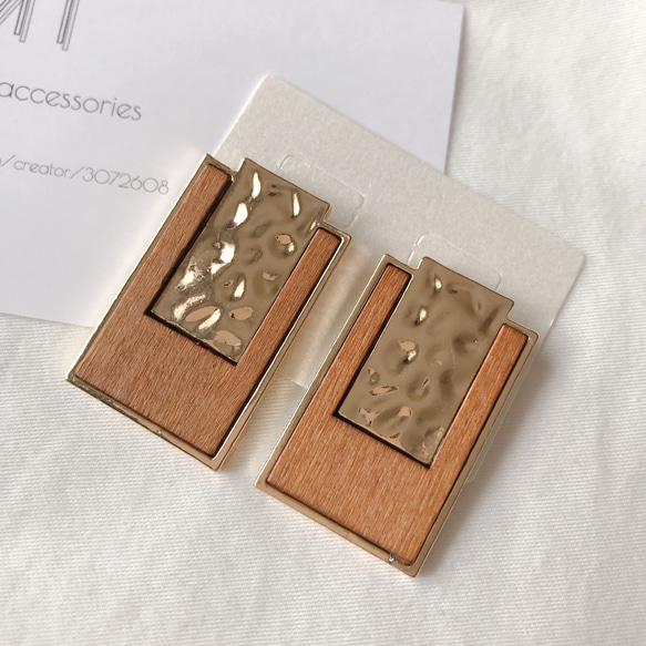 camel brown × wood  pierce / earring 2枚目の画像