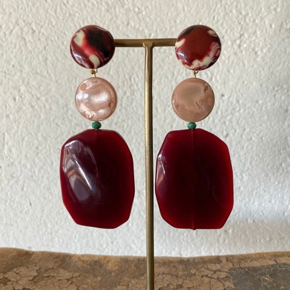 Italian beads earrings (bordeaux) 1枚目の画像