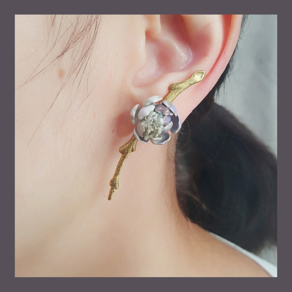 茶花芽～clip earring 小花可當耳骨夾 第3張的照片
