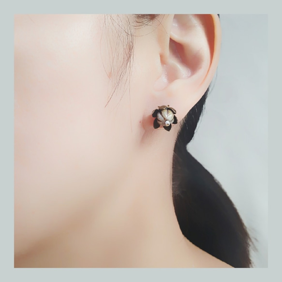 月夜下雪蓮花/雪兔子earring~可訂製夾式耳環 第4張的照片