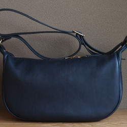 fastener shoulder bag (navy) - ファスナーショルダーバッグ（ネイビー） 1枚目の画像