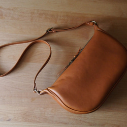 fastener shoulder bag (brandy) - ファスナーショルダーバッグ（ブランデー） 1枚目の画像