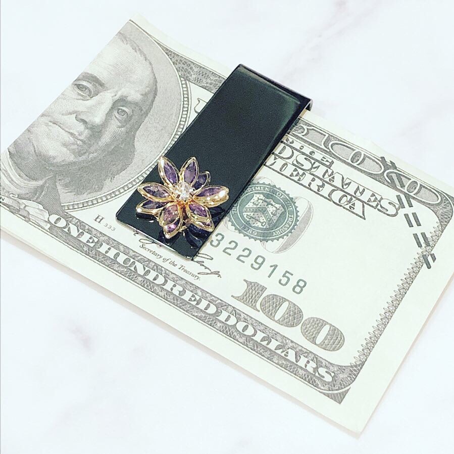 【BK】カラーロータス マネークリップ（パープル）