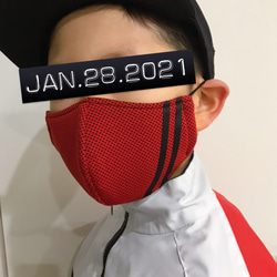 【新品】紅布黑線易呼吸口罩酷炫運動口罩時尚足球棒球運動 第2張的照片