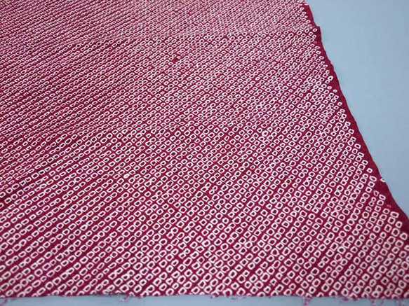 《昭和レトロ》正絹絞りの布　ぶどう色  s2107 2枚目の画像