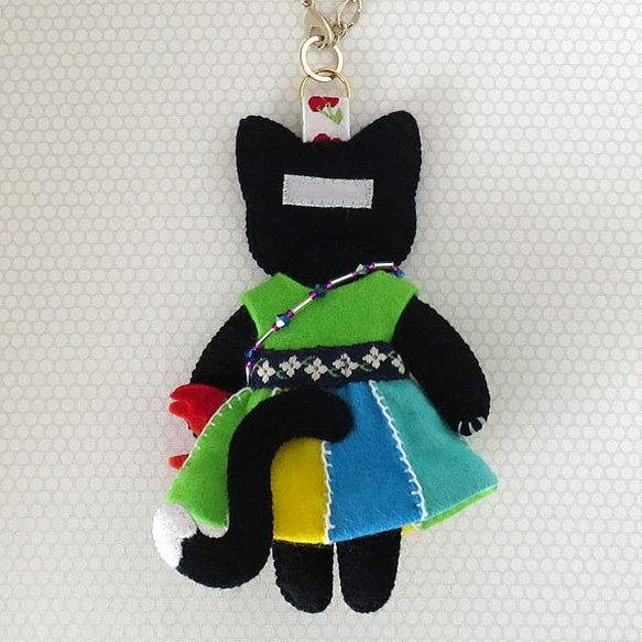 【Michiko様オーダー品】黒ネコの女の子バッグチャーム 5枚目の画像