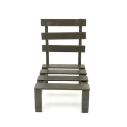 スマホスタンド(イス型) 2枚目の画像