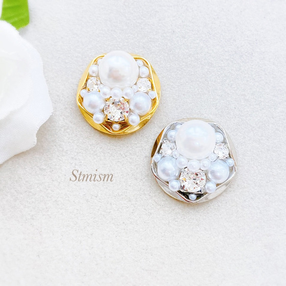 帯留め❤️たっぷりパール＆スワロフスキー 帯留め Stmism. 通販
