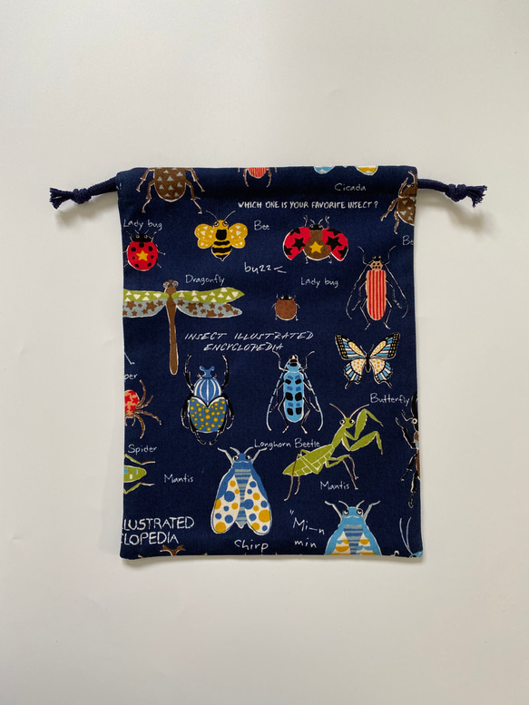 昆虫柄120〜130☆こどもエプロン、三角巾、巾着の3点セット 8枚目の画像