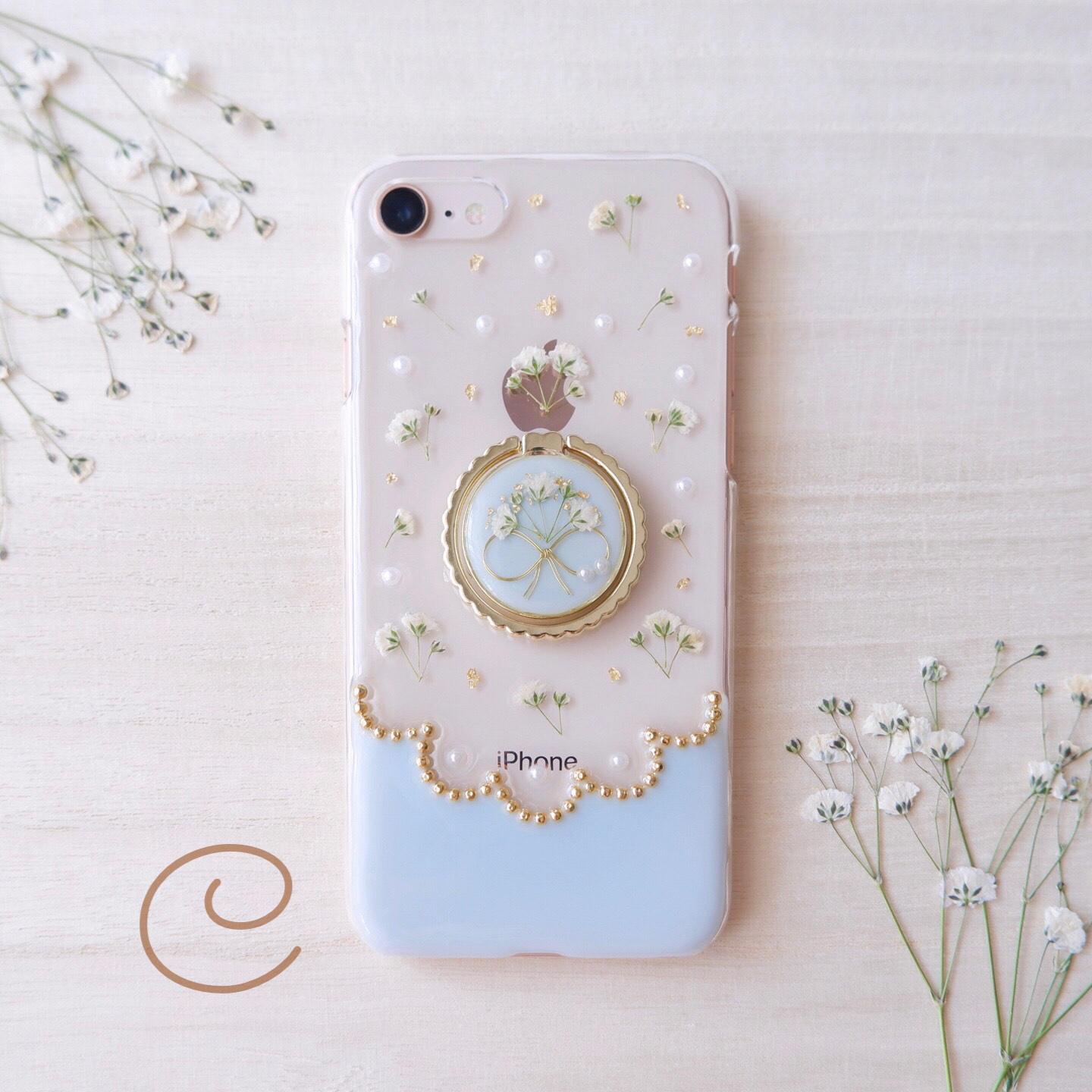 ❁スマホリング付き❁【全機種対応】かすみ草ブーケのスカラップ❁.*･ﾟスマホケース