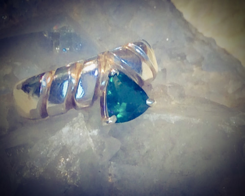 インディゴライトトルマリンのシルバーリング 指輪・リング milily