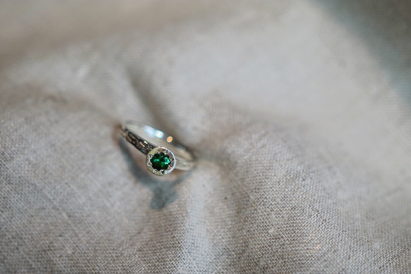 Green Tourmaline/ halo ring⭐︎グリーントルマリン御光留めリング 6枚目の画像