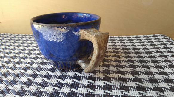 鮮やかなコバルトブルーのコーヒーカップⅢ 4枚目の画像