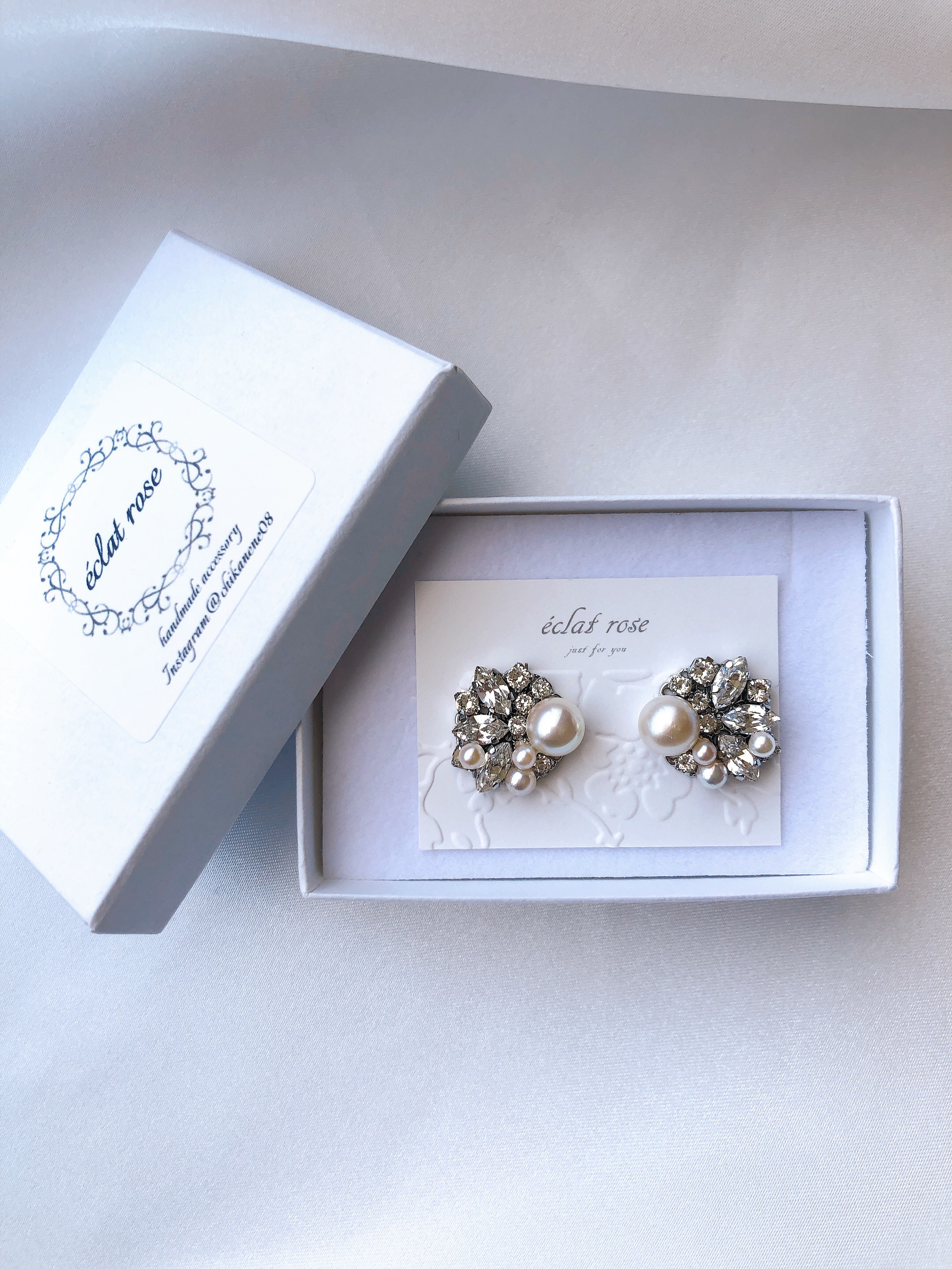 あこや真珠&ビジュー《mariage plus》イヤリング　ピアス