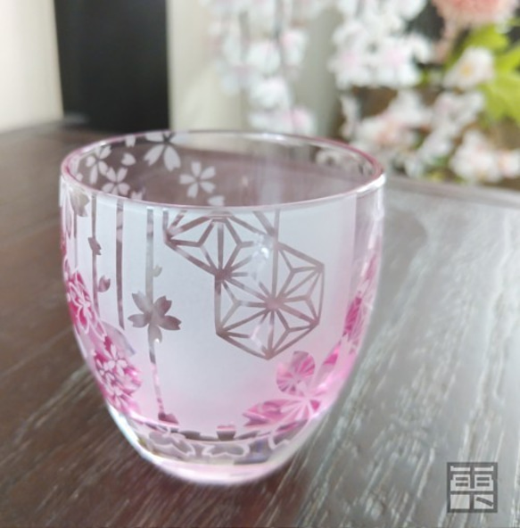 桜の冷酒グラス withネコ 5枚目の画像