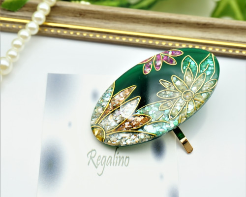 石畳階段と鳥居(手描き) レジンヘアゴム　ブローチ　ポニーフック　ペンダント 螺鈿細工風金魚(手描き) レジンヘアゴム ブローチ ペンダント