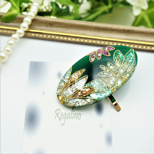 セール✨アンティーク金属細工古銅　花、竹、鳥紋浮彫　ハート型香合　小物入れ手作り コンパクトミラー 日本刺繍 蝶々 〈 アンティークゴールド