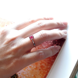 925銀白金 紅寶石Ruby 橢圓切面爪鑲戒指 5*7mm 第4張的照片