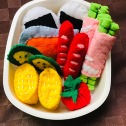 ☆受注生産☆フェルトおままごと かわいいお弁当箱セット②