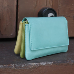 世界的一流ブランドを手掛ける職人が作る本革ミニ財布（ターコイズ・緑・黄) 2枚目の画像
