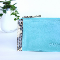 スペイン製パスケース 世界的一流ブランドを手掛ける職人が作る5