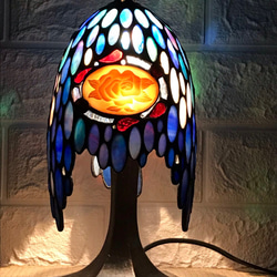 ステンドグラス卓上ランプ(アールヌーボー) 1枚目の画像