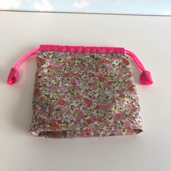 撥水ナイロンのコップ袋　ピンク小花 3枚目の画像