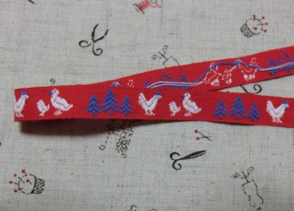 ニワトリ、ヒヨコの刺繍トリム 2枚目の画像
