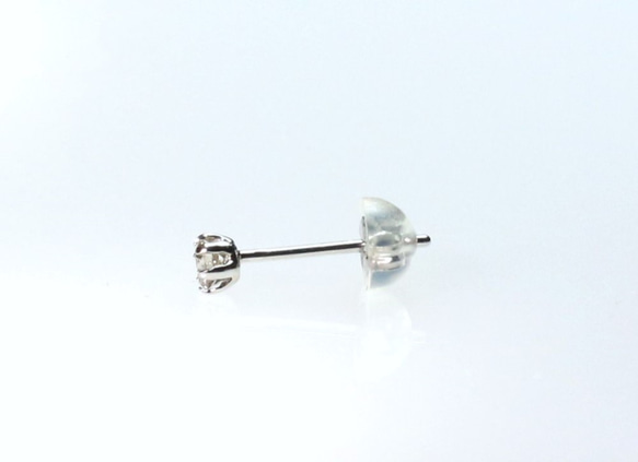 Pt900 ダイヤモンドピアス 計0.14ct 2枚目の画像