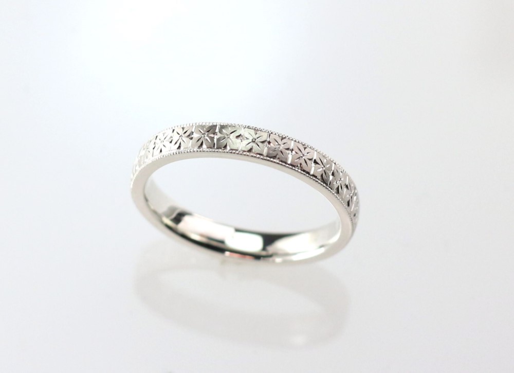 Pt900 手彫りリング(紫陽花)  3mm幅