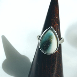 夜光貝のリング(ペアシェイプ型) 5枚目の画像