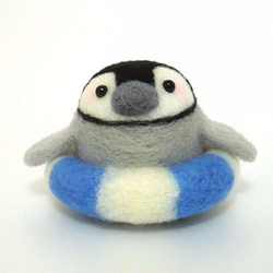 立トリ No.05 うきわ付きペンギン（ブルー） 2枚目の画像