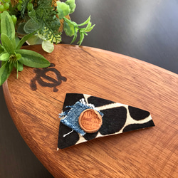 デニムリメイク ピアスorイヤリング〔レザー×引き揃え糸×カボション