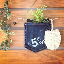 ウォールポケット〖デニムリメイク〗 タペストリー・壁掛け HANA☆yry  