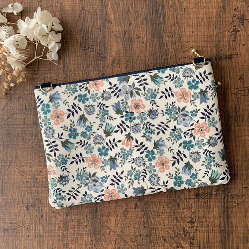 軽い！Mサイズ 母子手帳ケース B6 フラットポーチ ダブルファスナー