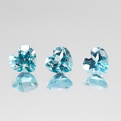 p399b【天然石✧】３粒スターピアス　オレンジアゲート　アパタイト　翡翠　星 p399b【天然石✧】3粒スターピアス オレンジアゲート