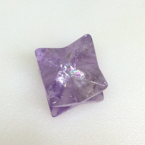 虹入り☆ラベンダーアメジストマカバスター 天然石 A stone〜高 虹入り☆ラベンダーアメジストマカバスター 天然石 A stone〜高