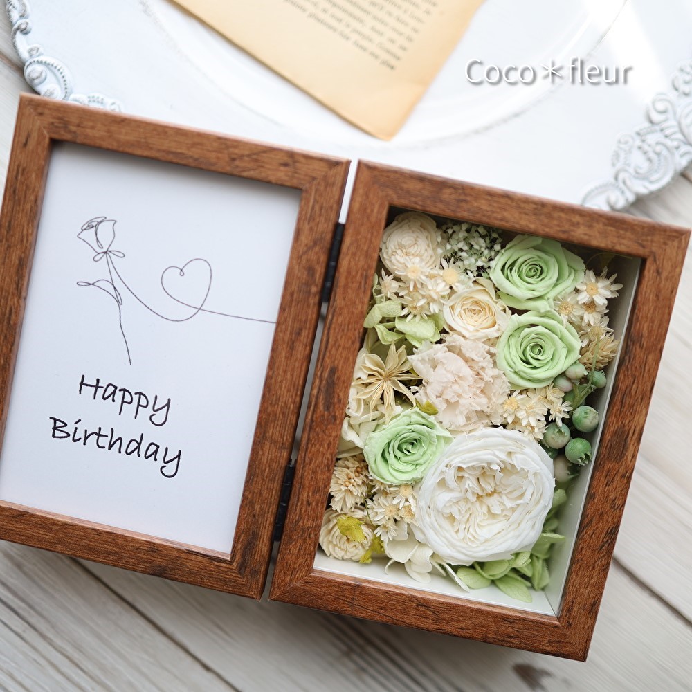 心をこめた贈り物♡プリザーブドフォトアレンジ