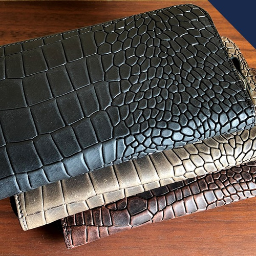 深過ぎるイタリアンレザー クロコ型押し 超収納ラウンド