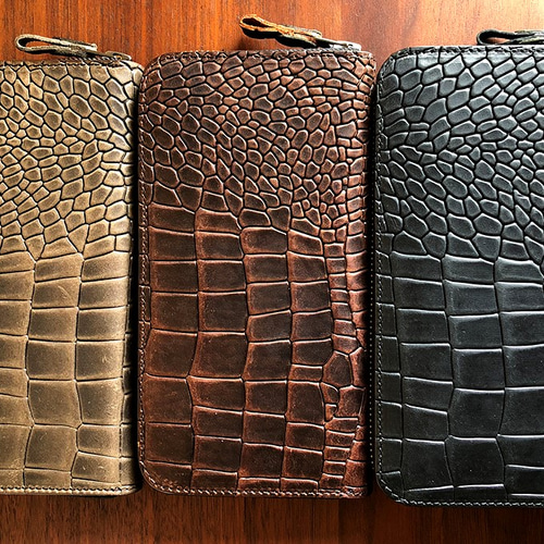 深過ぎるイタリアンレザー クロコ型押し 超収納ラウンドファスナー長