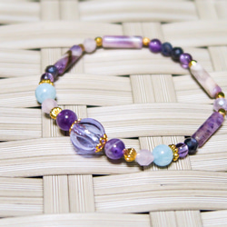紫色的羅曼蒂克精油手環（健康.貴人.招財.旺事業） 第3張的照片