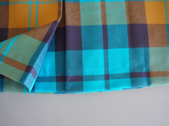 チェックの後ろボックスプリーツスカート（ブルー×茶系）38 10枚目の画像