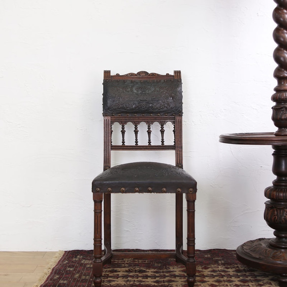 フランスアンティーク家具 ヴィンテージ レザー アンリ2世様式  