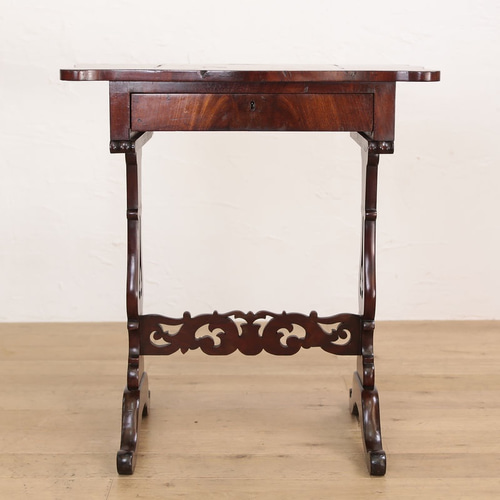 ゲームテーブル　チェス　イギリス　机　古家具　古道具　アンティーク　昭和レトロ 1940年代のアンティーク チェス テーブル(j-703-f)｜アンティーク家具