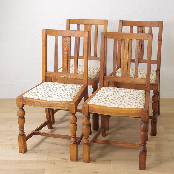 アンティーク木製椅子（座面に美しいエンボス装飾模様） アンティーク木製椅子（座面に美しいエンボス装飾模様） アンティーク