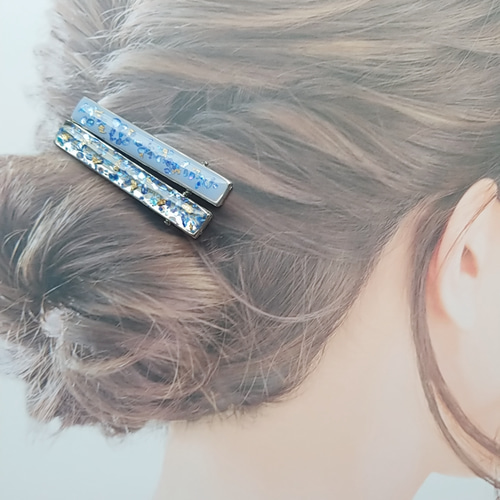 ブルーシェルが爽やかなデザインレジンヘアクリップ2本セット ヘア