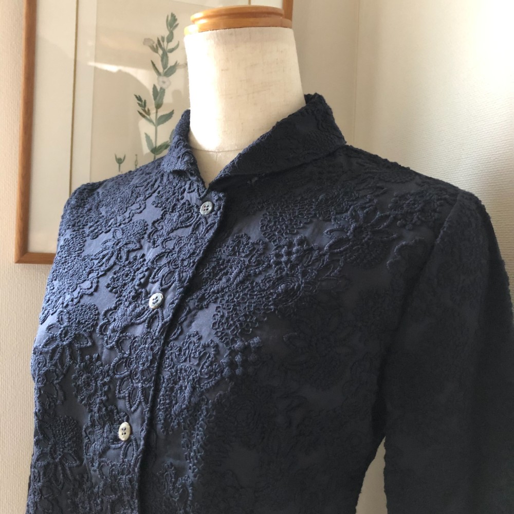 総刺繍　コットンブラウス　八分袖 / ネイビー（紺）