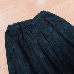 【ブラック】総刺繍のコットンスカート　 2枚目の画像