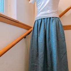 【夏のお出掛けに】リネン　麻のスカート　ターコイズブルー 3枚目の画像
